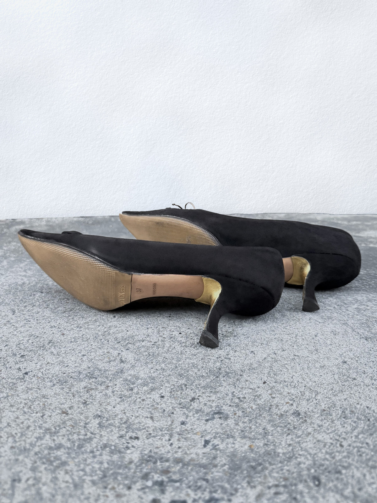 Prada Black Pointed Kitten Heels
